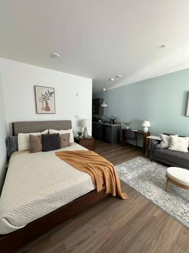 Main picture of The Traveler Apartments