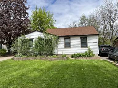 Main picture of 6304 W 33rd St