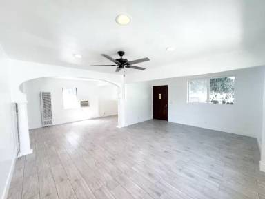 Main picture of 714 Oakford Dr