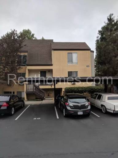 Main picture of 7958 Mission Center Ct