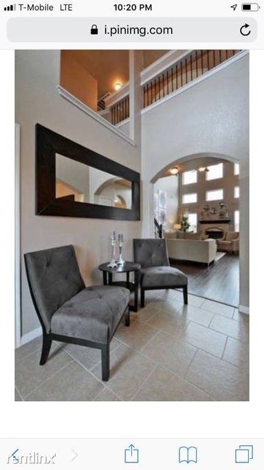 Main picture of 8409 Reggio St