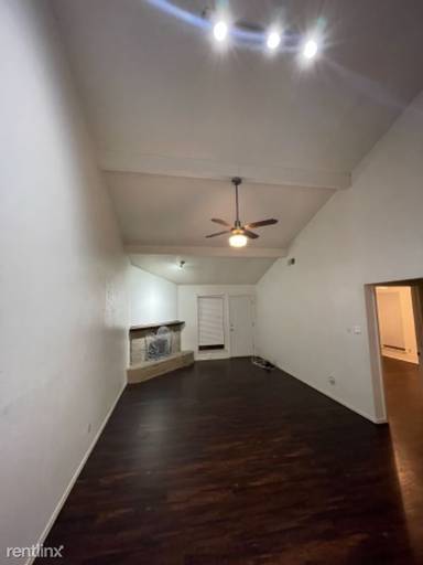 Main picture of 2725 Saint George Pl