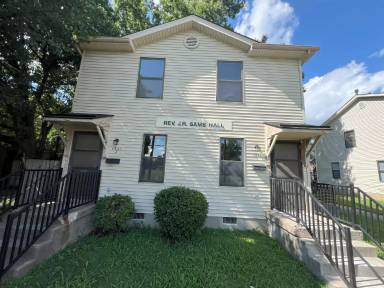 Main picture of 1541 W Kentucky St