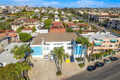 Main picture of 2821 Morena Blvd
