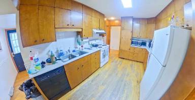 Main picture of 1910 Montgomery Dr