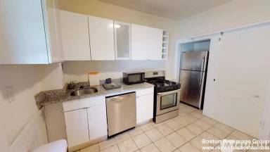 Main picture of 16 Symphony Rd