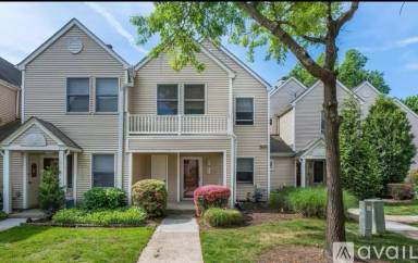 Main picture of 227 Sherbrooke Ct
