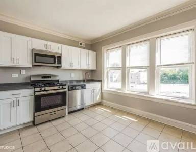 Main picture of 2409-11 N Ridgeway Ave & 3724 W Fullerton Ave