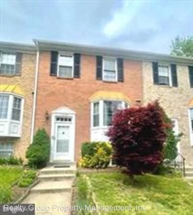 Main picture of 1096 Travis Ln