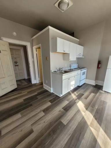 Main picture of 301 Chestnut St