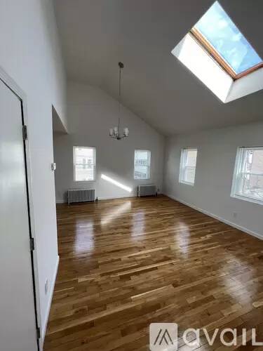 Main picture of 12 Shepard St