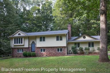 Main picture of 7600 Sawmill Ct