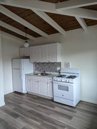 Main picture of 7002 Linda Vista Rd