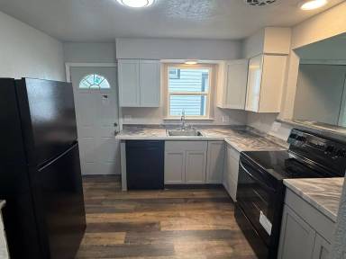 Main picture of 410 Quincy St