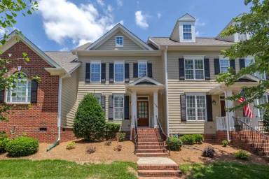 Main picture of 1303 Fairview Club Dr
