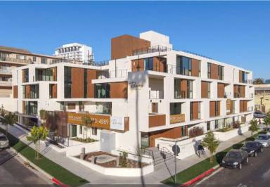 Main picture of 1415 Reeves St