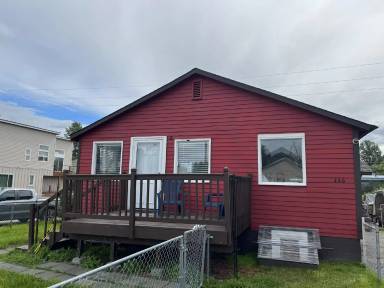Main picture of 446 E 10th Ave