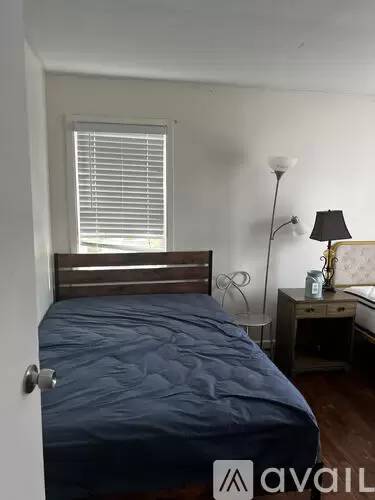 Main picture of 51 Howe Rd