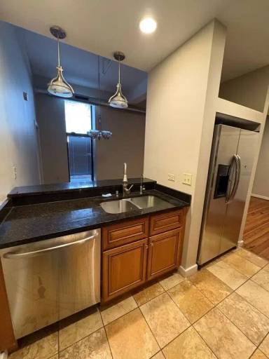 Main picture of 125 W Saratoga St