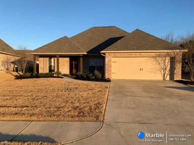 Main picture of 110 Woodscape Dr
