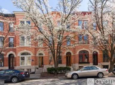Main picture of 1331 Park Ave
