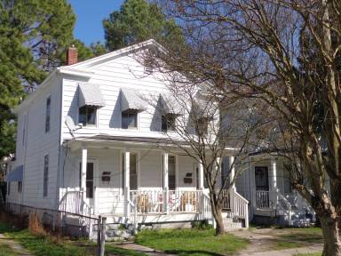 Main picture of 1019 Jackson Ave