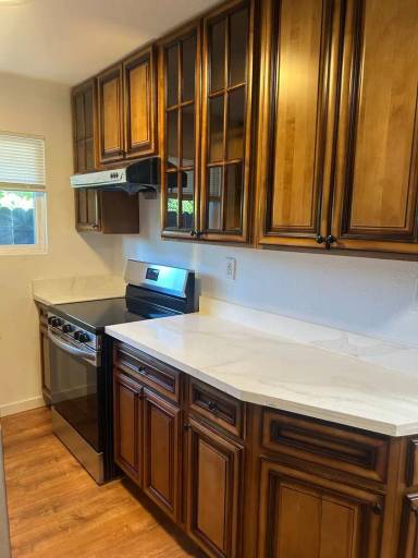 Main picture of 1285 MacArthur Blvd