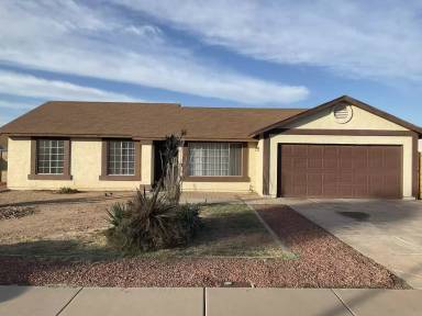 Main picture of 8632 W Townley Ave