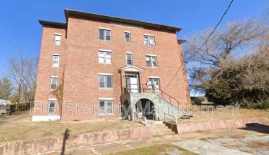 Main picture of 605 W E St - C1B