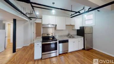 Main picture of 1193 Commonwealth Ave