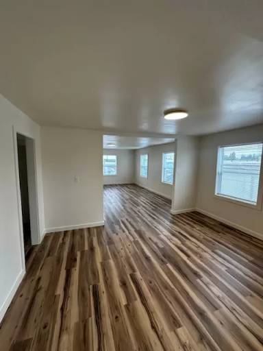 Main picture of 3240 Knox Butte Ave NE