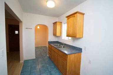 Main picture of 1604 S Palm Ave