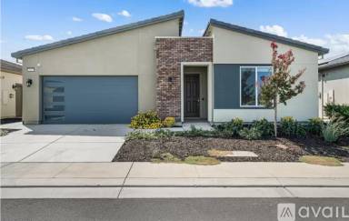 Main picture of 200 Chinook Dr