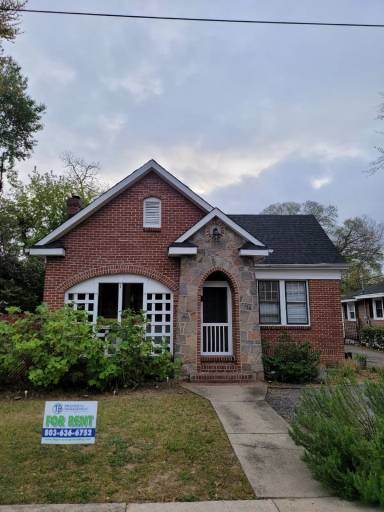 Main picture of 134 S Sims Ave