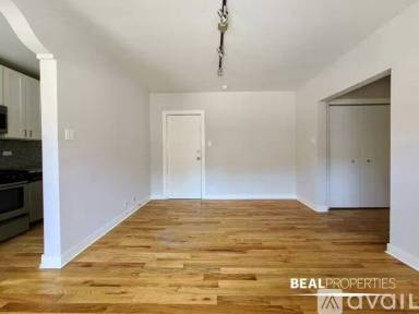 Main picture of 2420 N Kedzie Blvd