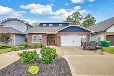 Main picture of 1196 French Quarter Way