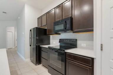Main picture of 201 Benedict Ave