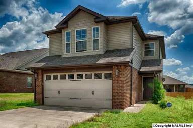 Main picture of 109 Fields Pond Dr