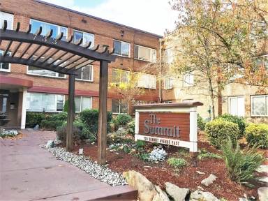 Main picture of 733 Summit Apartments