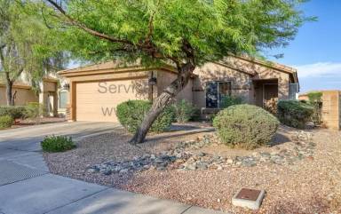 Main picture of 6031 N Castano Dr
