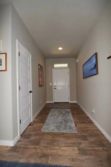 Main picture of 6312 N Descartes Dr