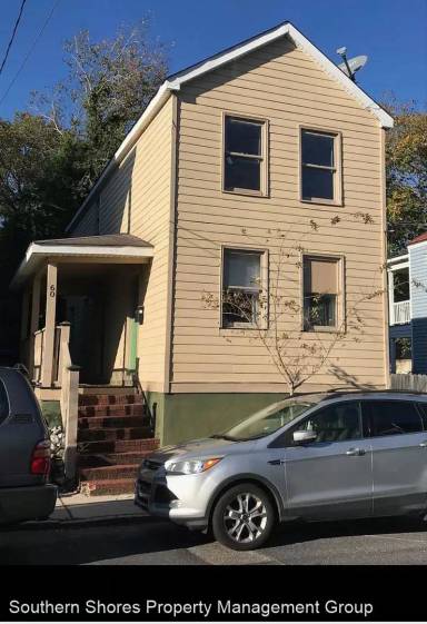 Main picture of 60 South St