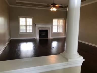 Main picture of 106 Green Fern St