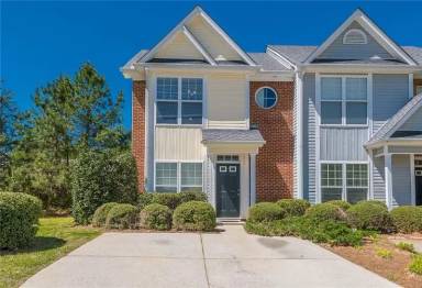 Main picture of 11 Pearl Chambers Ct