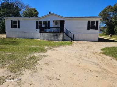 Main picture of 628 Martin Smith Rd