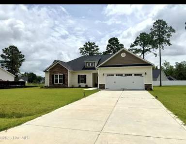 Main picture of 174 Finch Ln