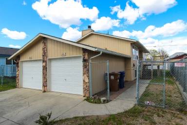 Main picture of 705 E Broad Ave