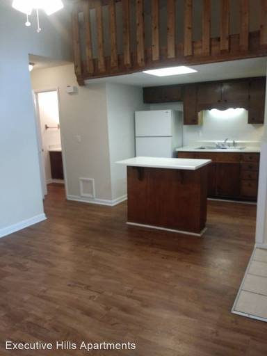 Main picture of 1423 Ascent Trl NW