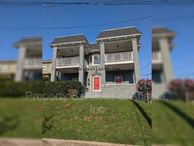 Main picture of 479 Holderness St SW