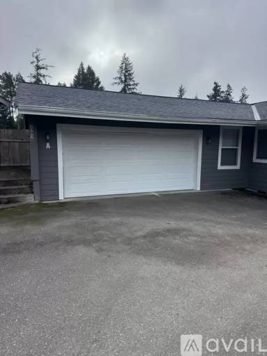 Main picture of 2005 62nd Ave NW